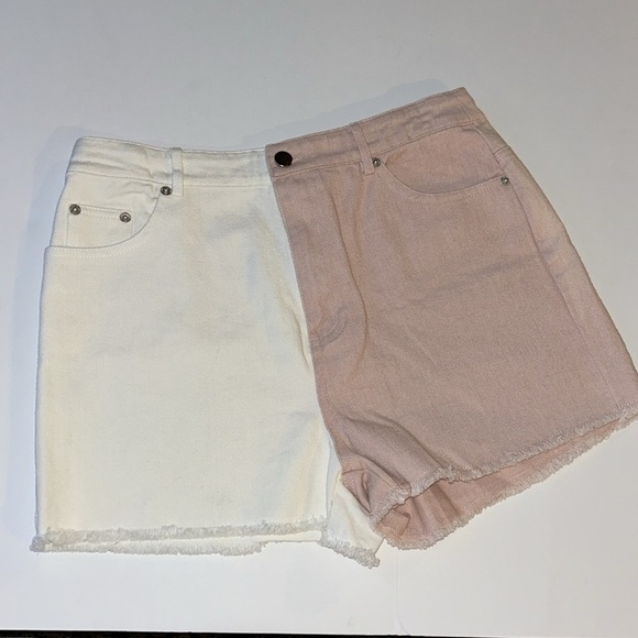 Denim Two-Tone High Rise Colorblock Shorts Large NWT - Picture 1 of 7